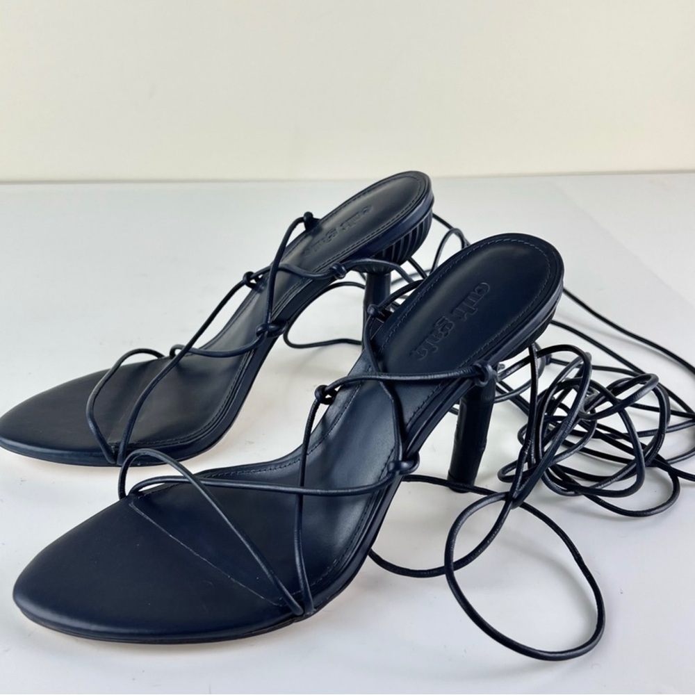 NEW CULT GAIA NAVY LEATHER STRAPPY SANDALS - Picture 4 of 14